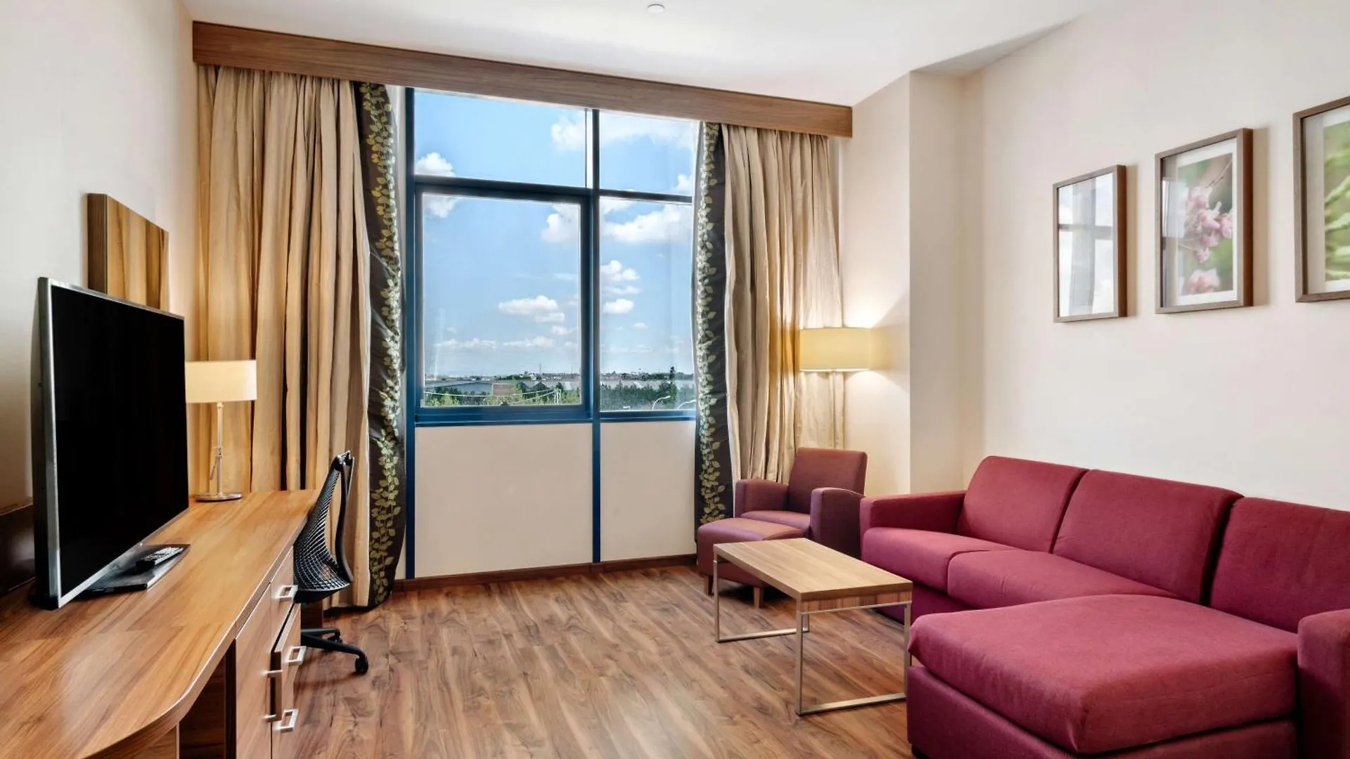 **** Hotel Hilton Garden Inn Sevilla Spanien