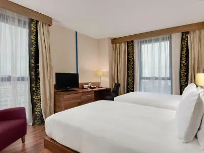 Hilton Garden Inn Sevilla 4*,  Spanien
